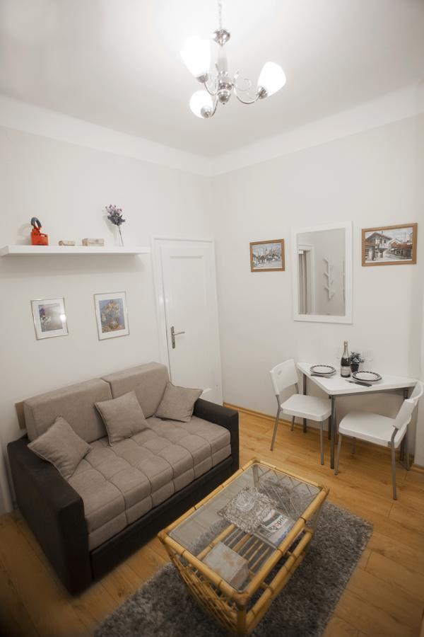 Apartment Charlie Perfect Price ベオグラード エクステリア 写真