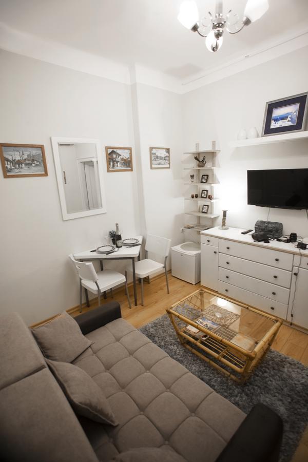Apartment Charlie Perfect Price ベオグラード エクステリア 写真
